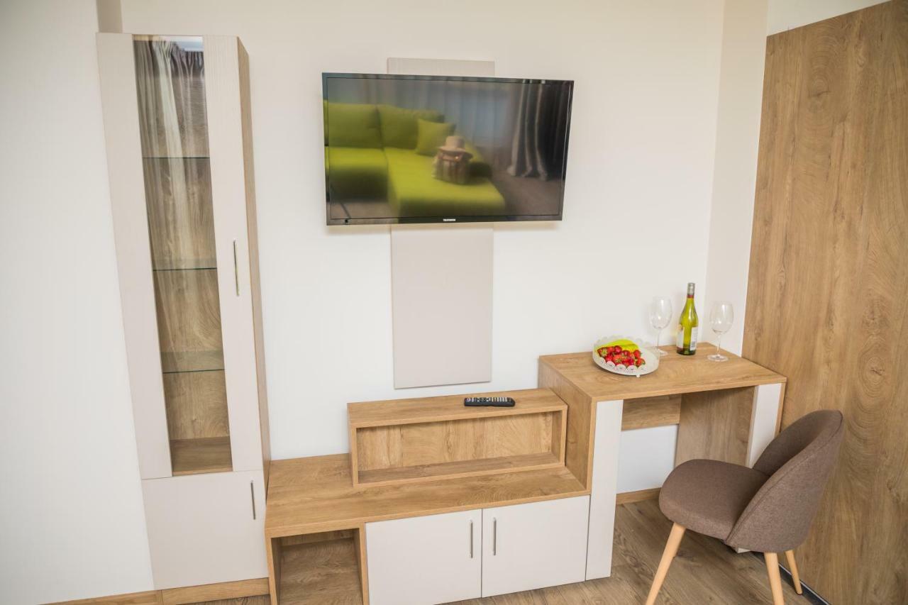 פרימורסקו Allure Beach Resort Aparthotel מראה חיצוני תמונה