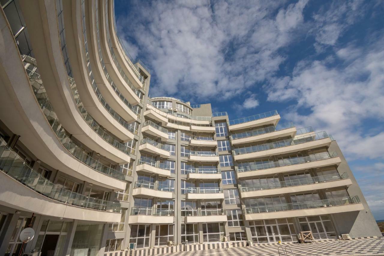 פרימורסקו Allure Beach Resort Aparthotel מראה חיצוני תמונה